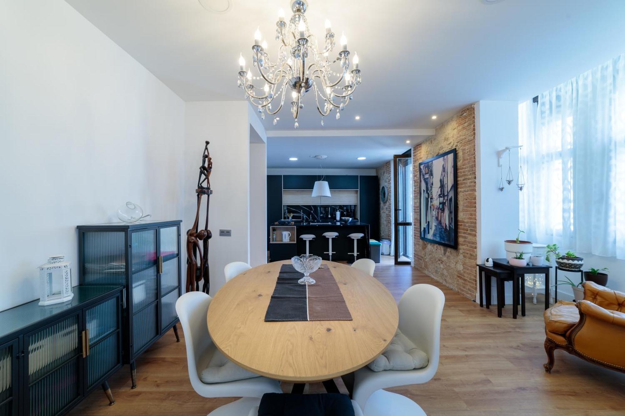 Apartment Singular *